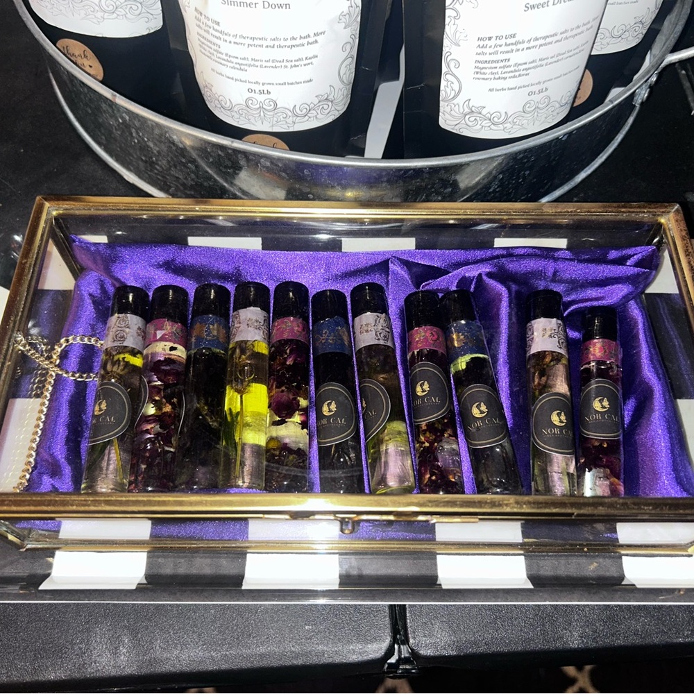 Floral Roll-On Oil Set — Purple